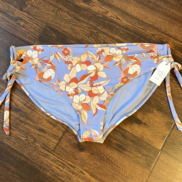 Time and Tru Women’s Plus 2-Piece Floral Print Swim Bikini Set size 3X (24W-26W) - Picture 8 of 12